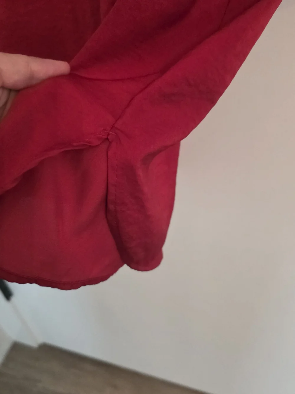 Banana Republic Red Puff-Sleeve Top